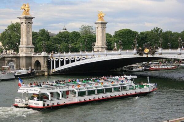 barco-bateaux-mouches